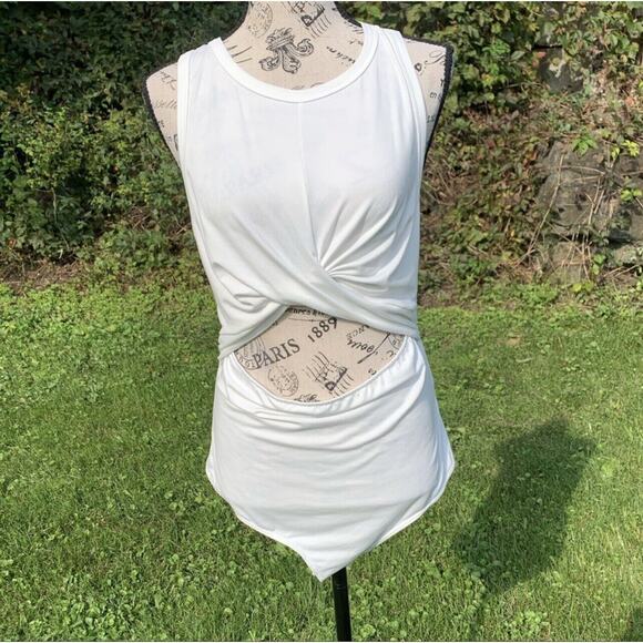 NWT Rylee Ann's women's white thong clasp bodysuit with cutout made in USA - Picture 2 of 10